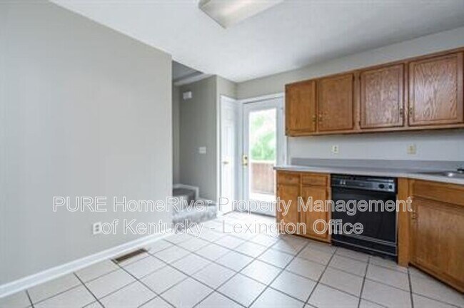 Building Photo - 263 Centennial Dr