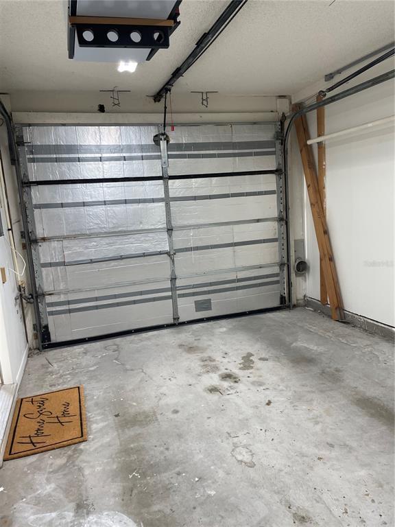 Building Photo - 745 Pinellas Bayway S