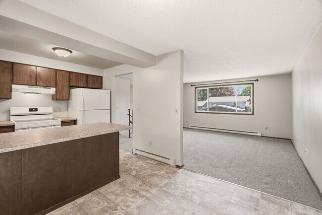 Building Photo - 2705 N Robie Ct
