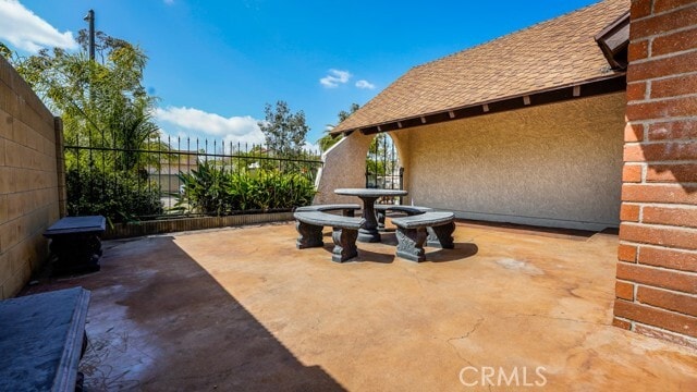 Building Photo - 12361 Palm St