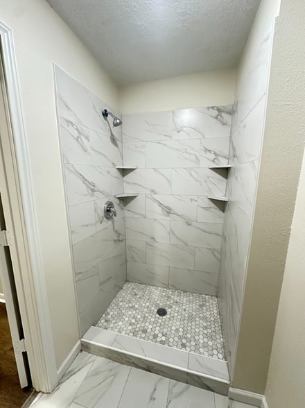 Building Photo - 5031 Arvilla Ln