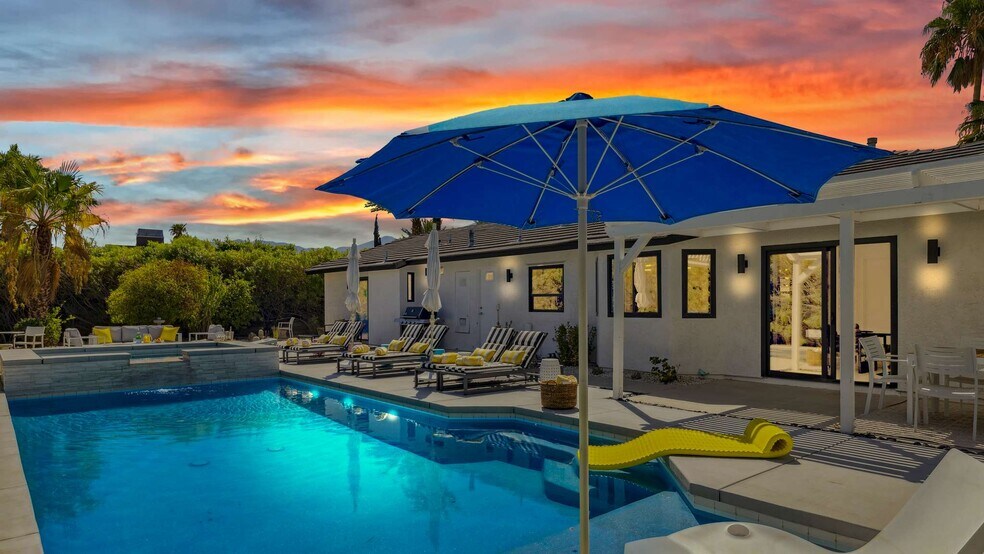 Primary Photo - 2004 Nicola Rd E