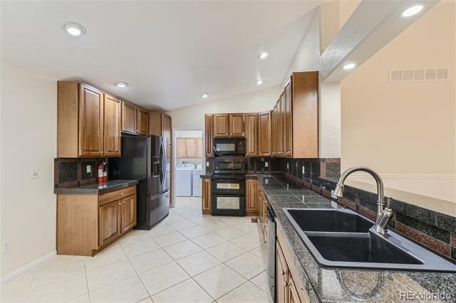 Building Photo - 16733 E Auburn Hills Dr