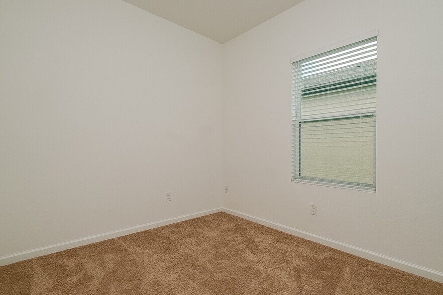 Building Photo - 34812 Daisy Meadow Loop