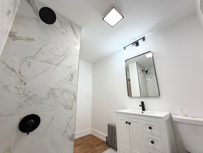 Building Photo - 7301 S Constance Ave