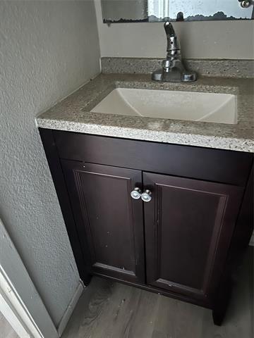 Building Photo - 1819 Pelican Oval W