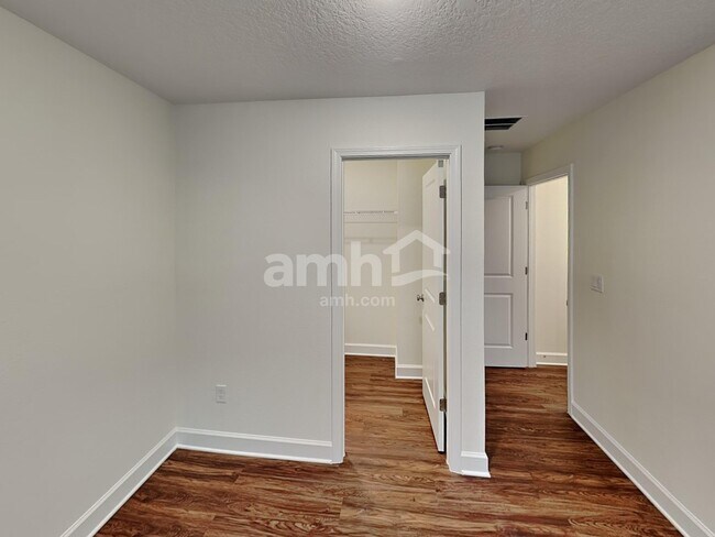 Building Photo - 2866 Alanas Mdw Wy