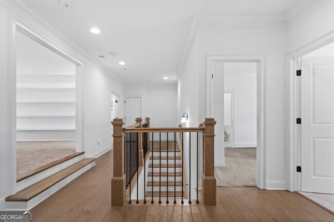 Building Photo - 2045 Kent Ct