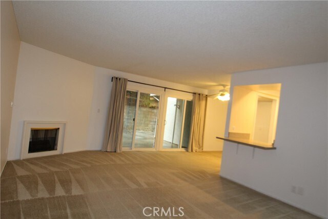 Building Photo - 1137 Rosecrans Ave