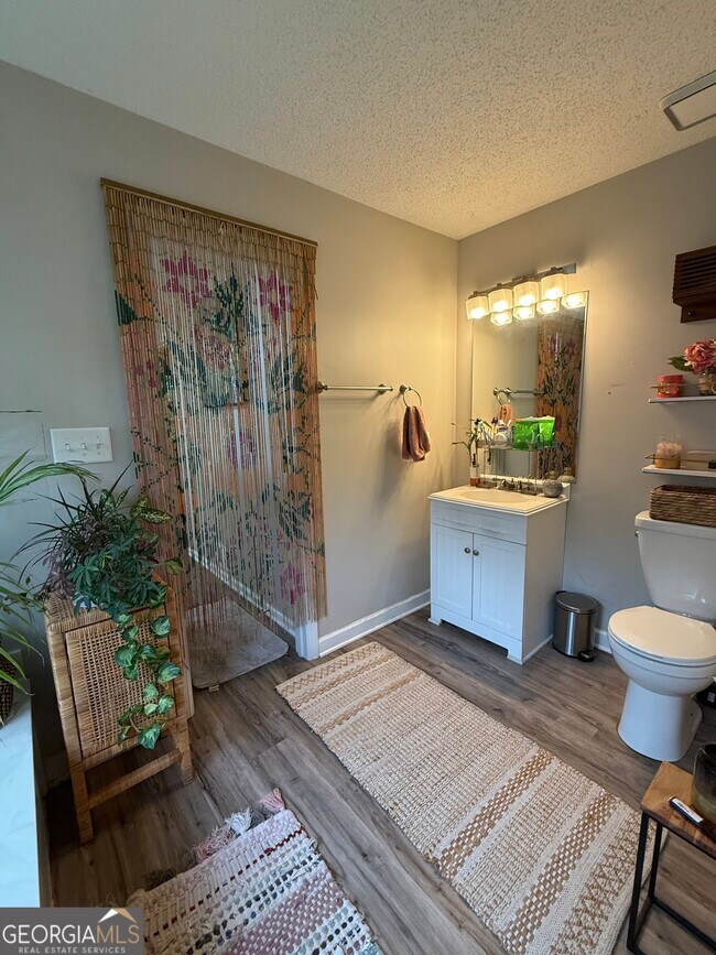 Building Photo - 5045 Laurel Springs Way SE