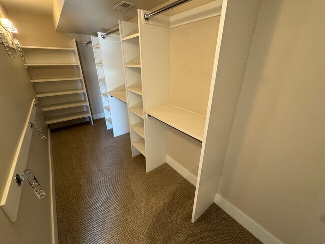 Building Photo - Perfect Sloan Lake Home with all the features and great views