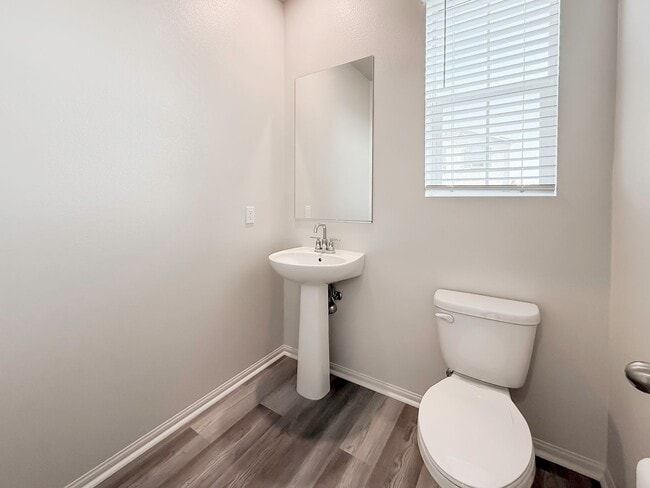 Building Photo - ~ AVAILABLE NOW ~ New Construction Home for Rent in the NEW Heirloom Farms Community in Temecula!