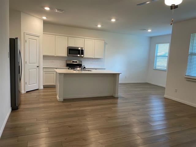 Building Photo - 1113 Sassafras Dr