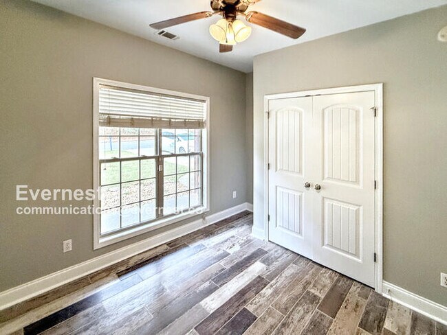 Building Photo - 255 Earl Owens Dr