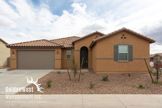 Building Photo - Bright & Airy 4 Bdm 2Ba in Quiet Neighborh...