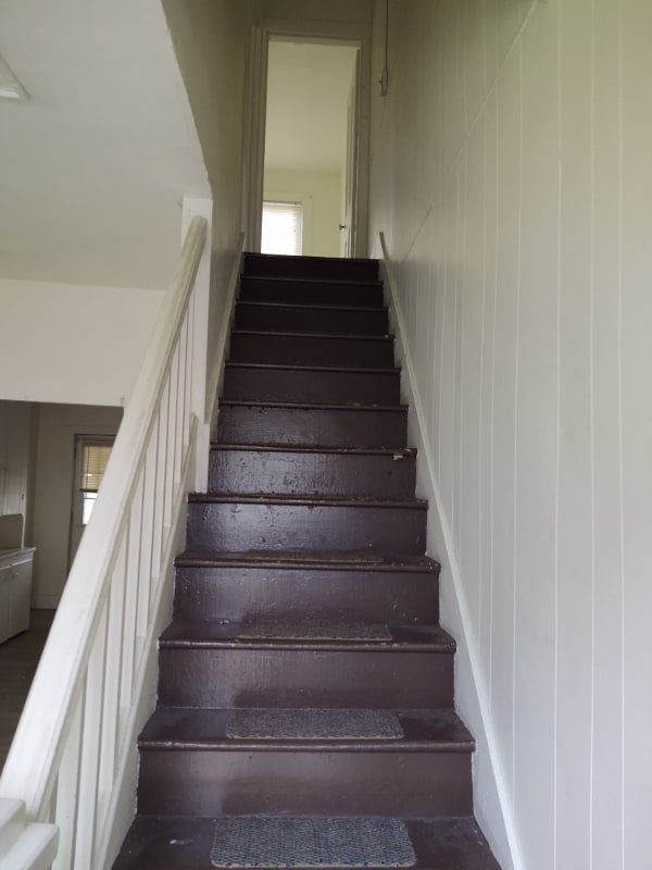 Building Photo - 52 Hallet St