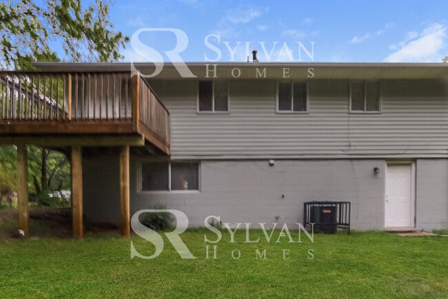 Building Photo - Living where You Love is Good for your Heart!