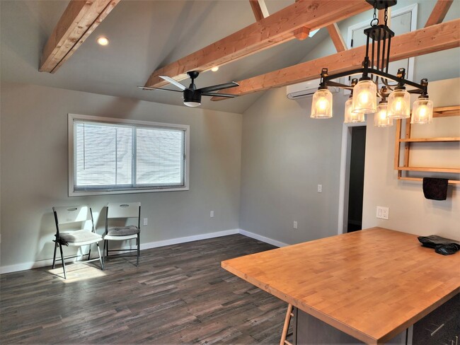 Building Photo - Nice Remodeled Home In Quaint Los Alamos