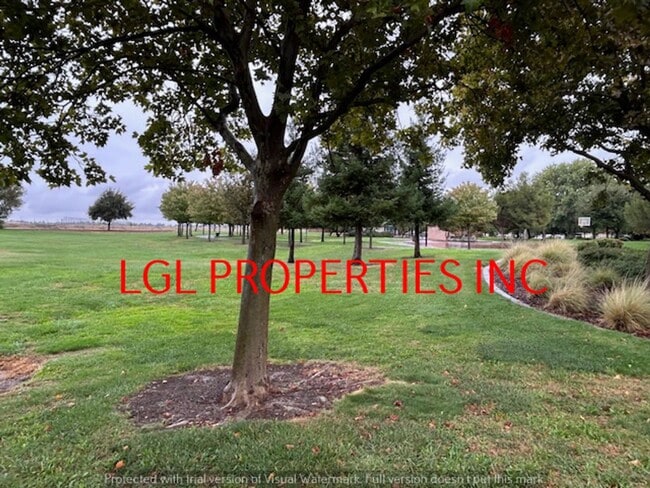 Building Photo - 3060 Tice Creek Way