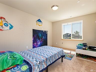 Building Photo - 2531 Jacaranda Ave