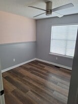 Room - 325 Villa Rosa Pl