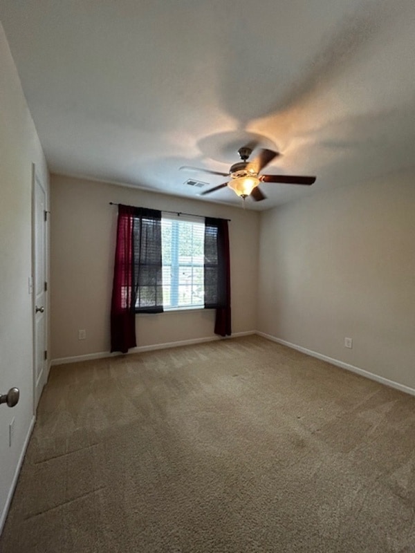 Building Photo - 257 Chesterton Dr