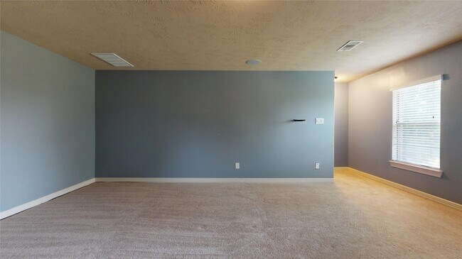 Building Photo - 18814 Cove Vista Ln