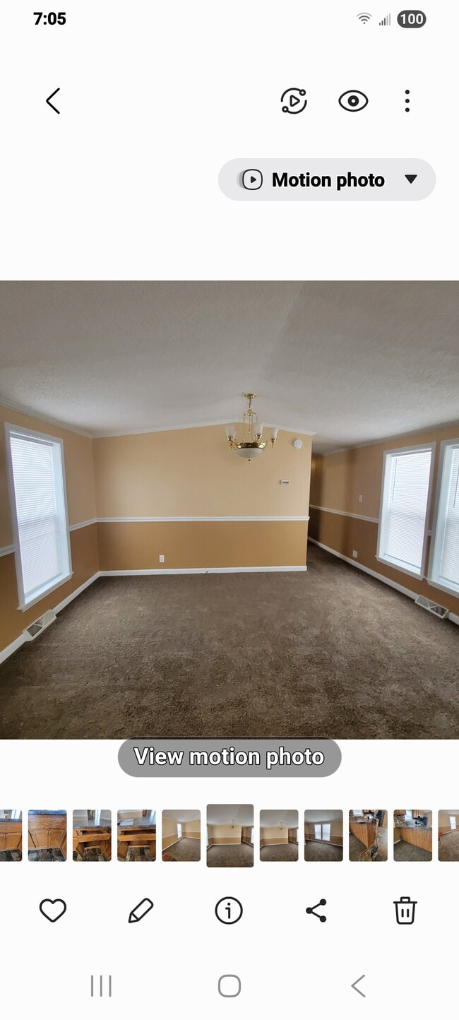 Building Photo - 3033-3012 12th Ave