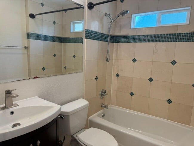 Building Photo - Wonderful 3 bedroom 2 bath, Two story home in S. Walnut Creek, Lakewood community!