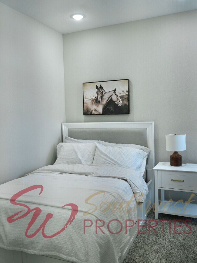 Building Photo - Upgrade your living experience in the fully furnished 3 bedroom 2.5 bath Cowboy Casita!