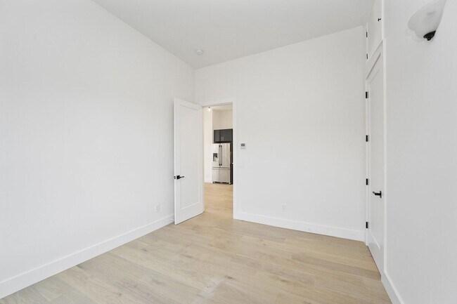 Building Photo - 2734 20th St