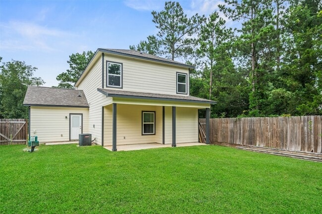 Building Photo - 4006 Frontier Rd