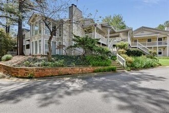 Building Photo - 1210 Augusta Dr