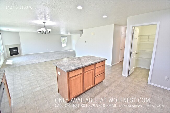Building Photo - 1427 S 1100 W