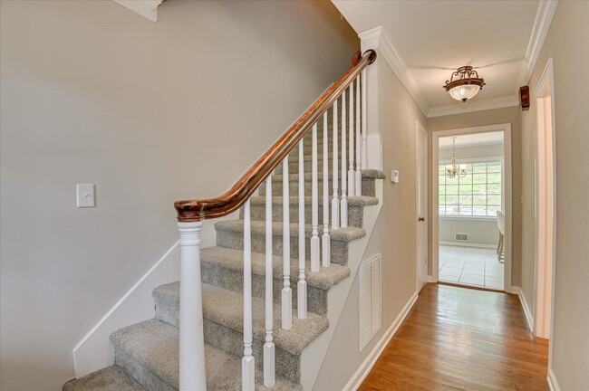 Building Photo - 986 Campbellton Dr