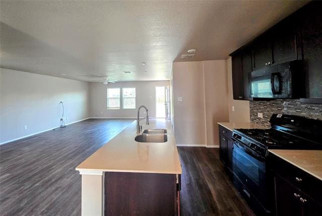 Building Photo - 1515 Fields View Dr