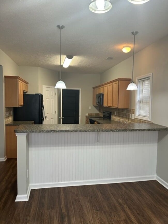 Building Photo - 230 Prescott Ln