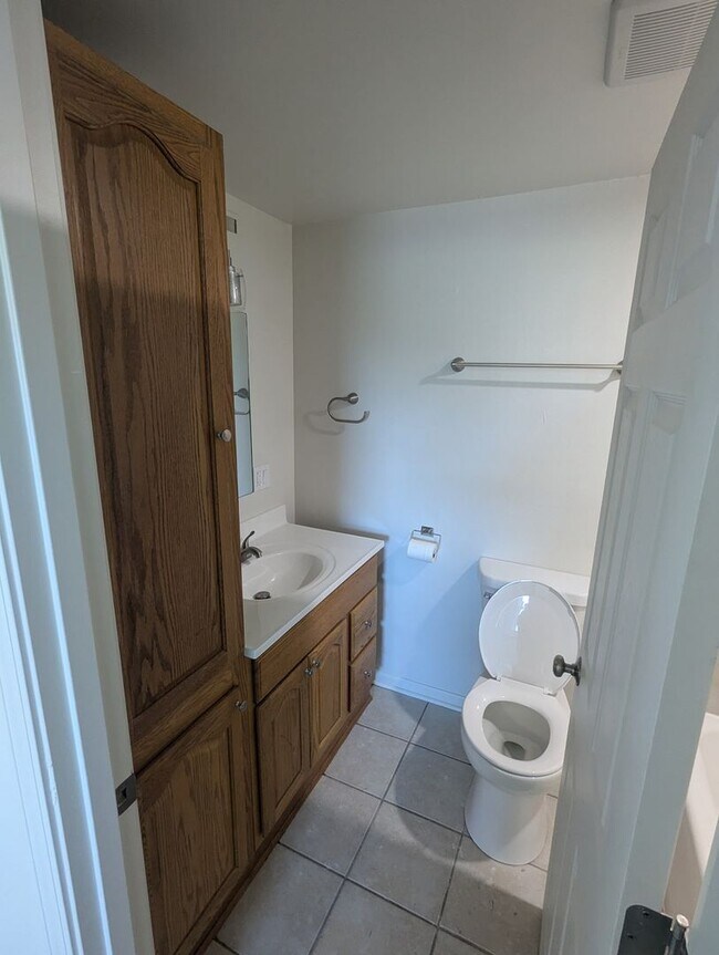 Building Photo - Dover Oaks LLC