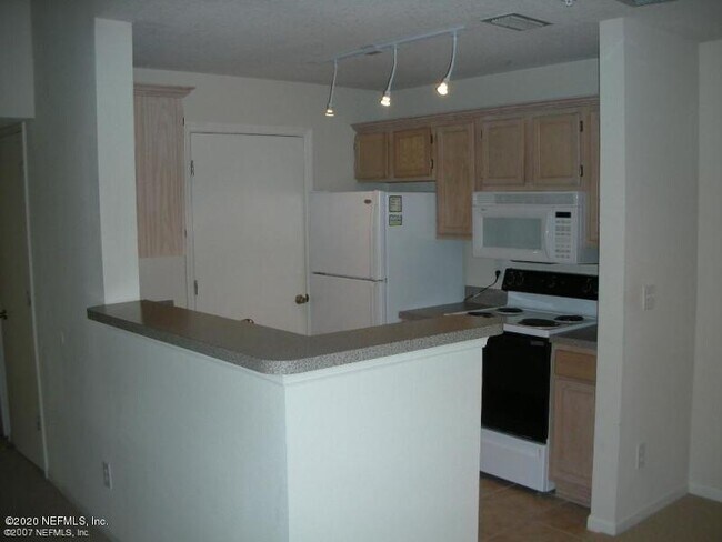 Building Photo - 7701 Timberlin Park Blvd