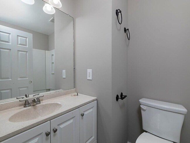 Building Photo - 1975 Cheatham Woods Dr SW