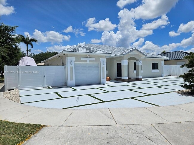 Building Photo - 8899 NW 175th St