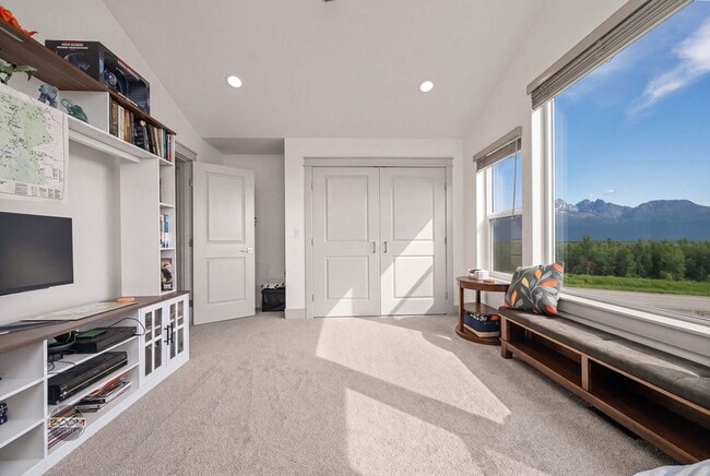 Building Photo - Premium 4BR Rental in The Ranch | Stunning Mountain Views | Easy Community Location | Automatic G...