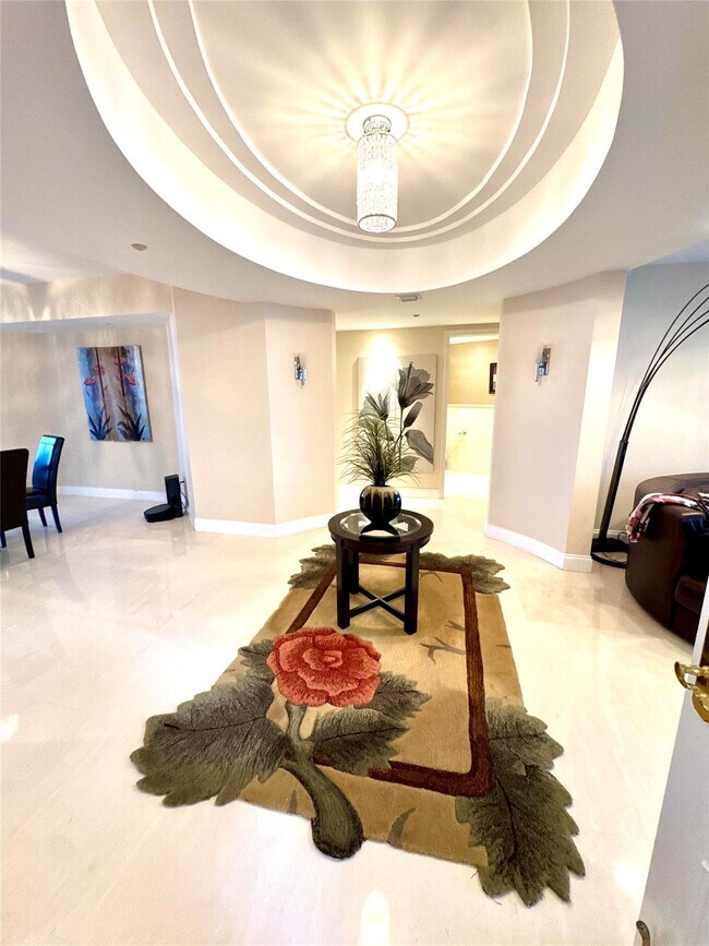 Building Photo - 19111 Collins Ave