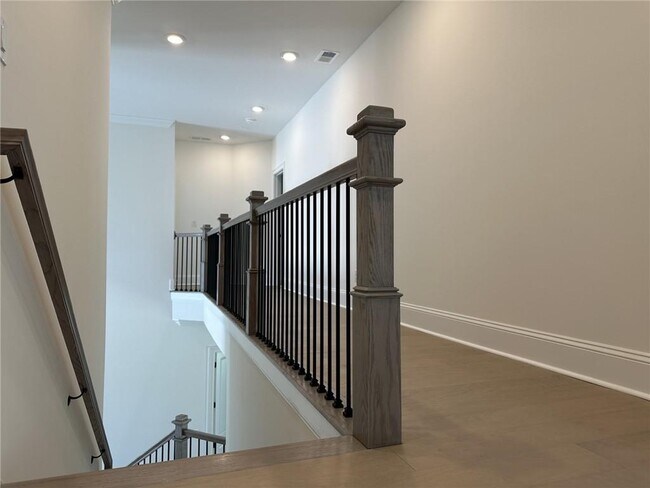 Building Photo - 705 Caney Frk Rd