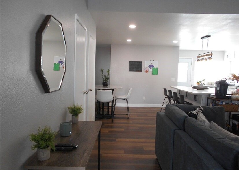 Dining / Kitchen Area - 5918 Sky Meadow St