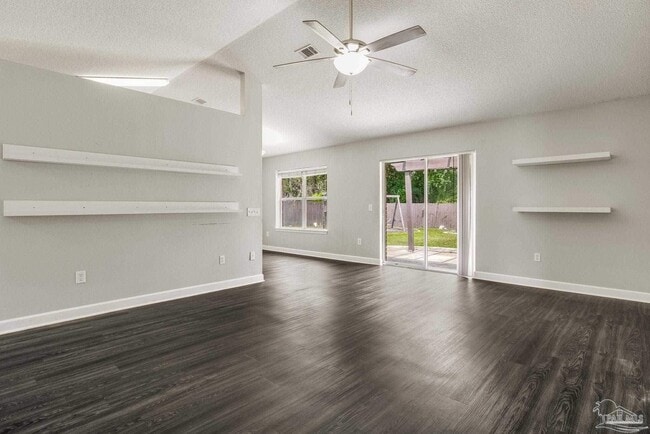 Building Photo - 1068 Joaquin Rd