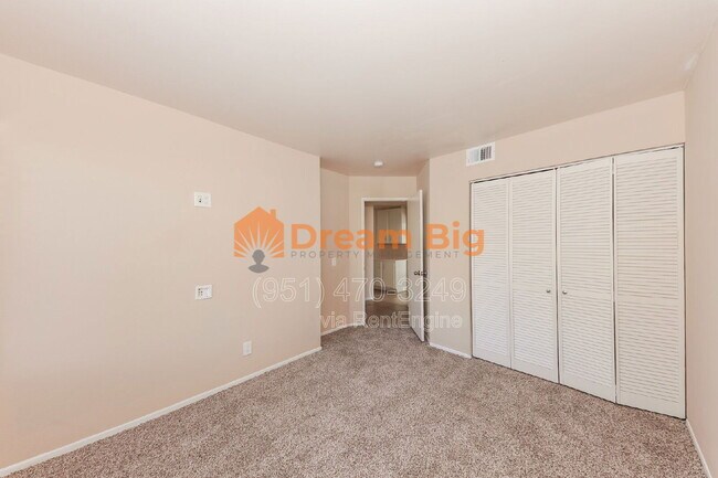 Building Photo - 8276 Yearling Way