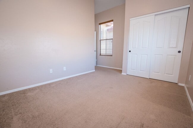 Building Photo - Beautiful Custom Home with 4 Bedrooms, 2 Bath, 3 Car Garage, Central A/C