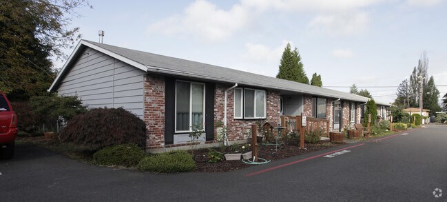 Building Photo - Vera Cruz Apartments