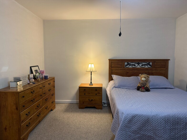 Building Photo - 116 Vincent Cir